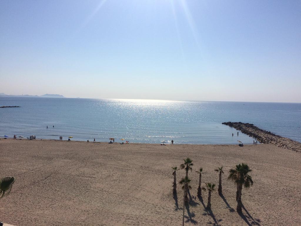 Beach House Brotonss El Campello Dış mekan fotoğraf