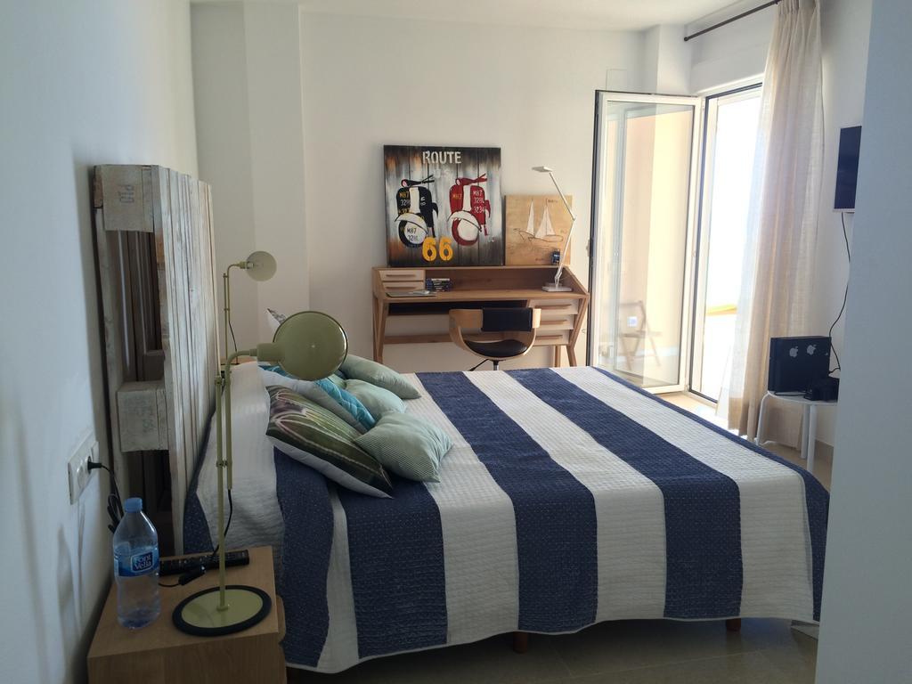 Beach House Brotonss El Campello Dış mekan fotoğraf