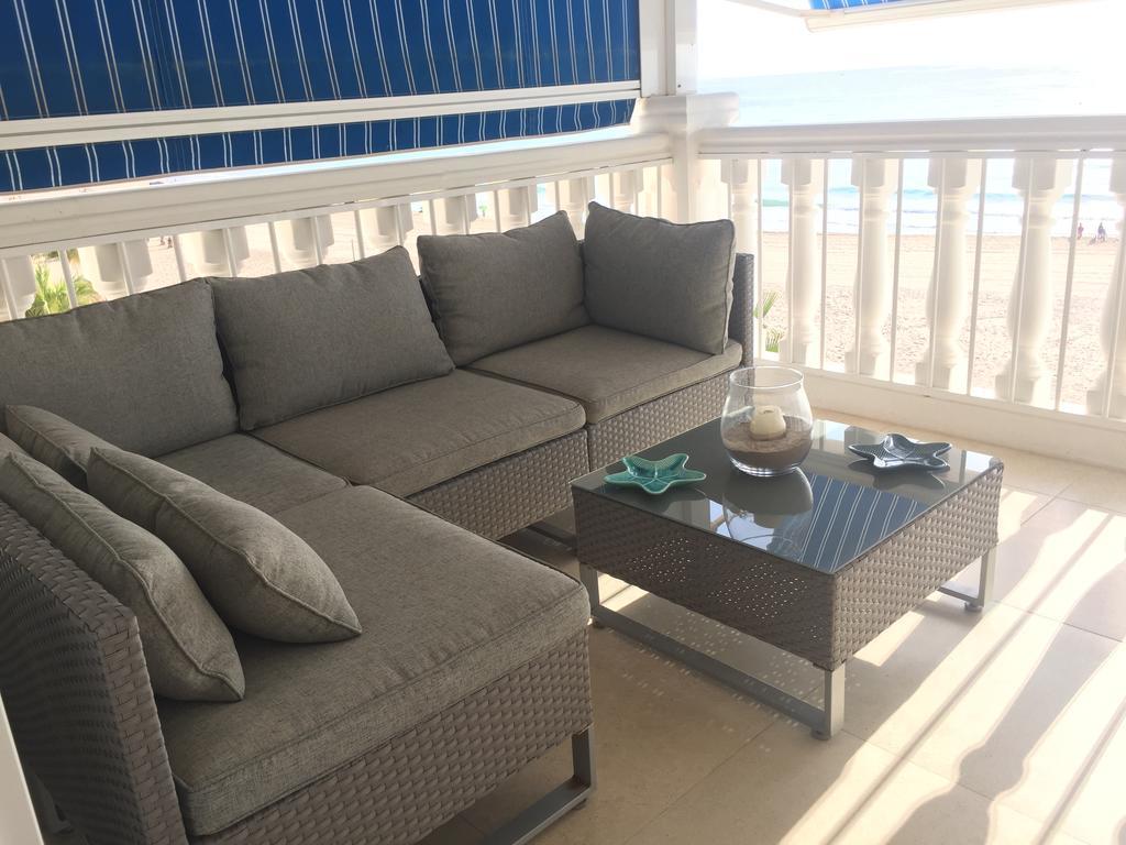 Beach House Brotonss El Campello Dış mekan fotoğraf